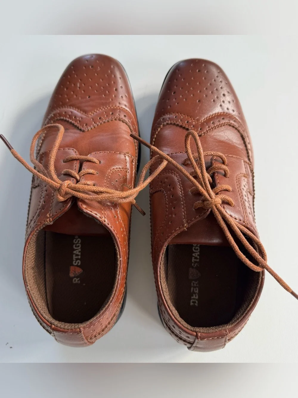 DEER STAGS Boys Size 4M Brown Wingtip Lace Up Tie Dress Shoes